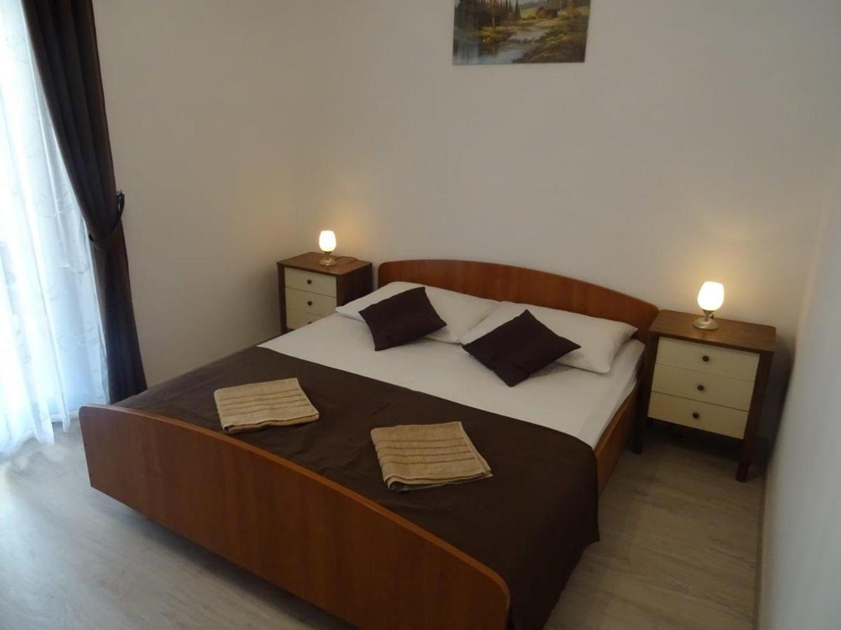 Apartments With A Parking Space Biograd Na Moru, Biograd - 860 Exterior photo