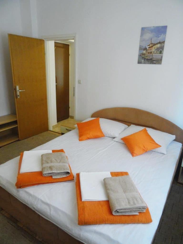 Apartments With A Parking Space Biograd Na Moru, Biograd - 860 Room photo