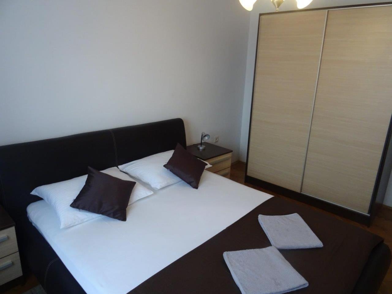 Apartments With A Parking Space Biograd Na Moru, Biograd - 860 Room photo
